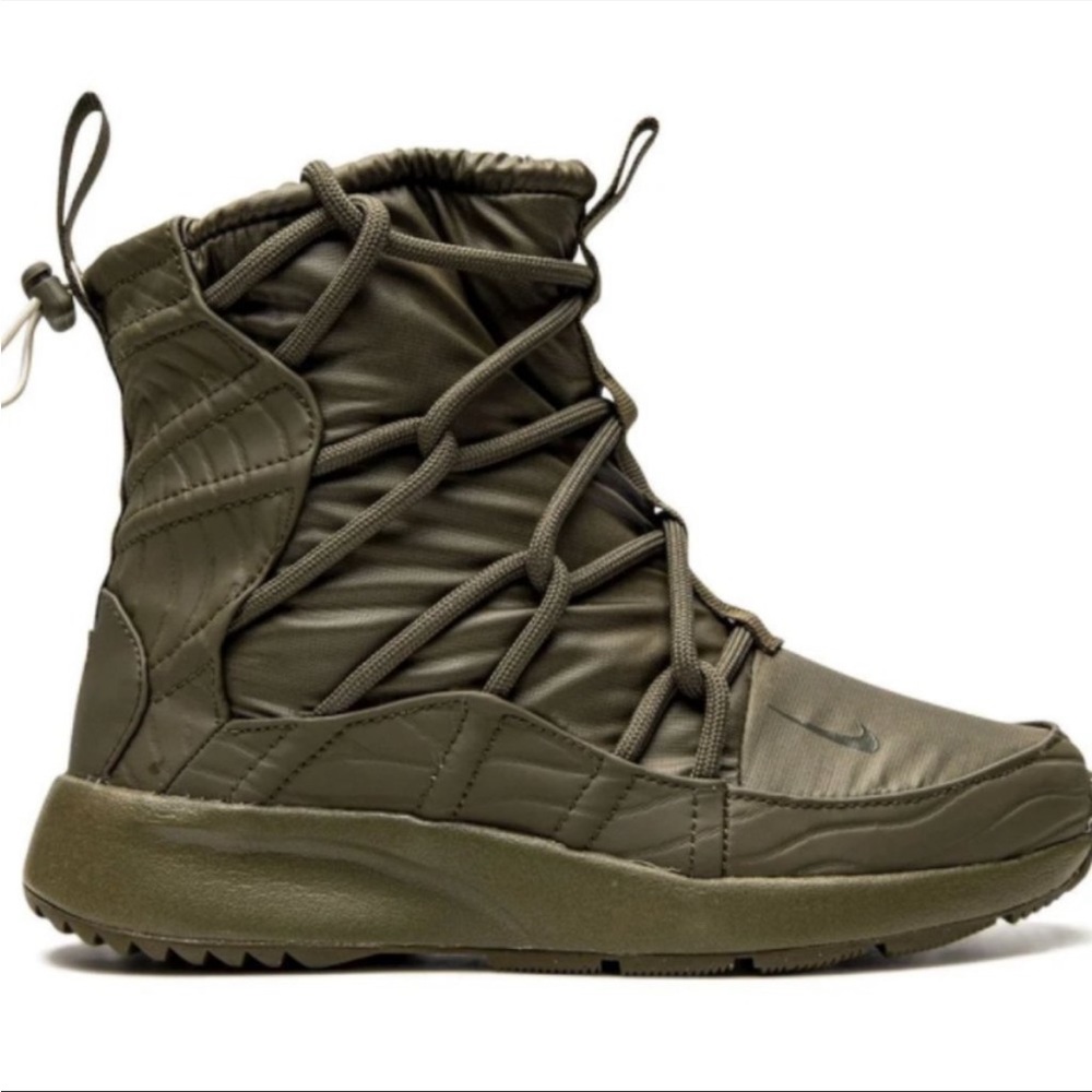 Nike Tanjun High Rise Women's Boots Green